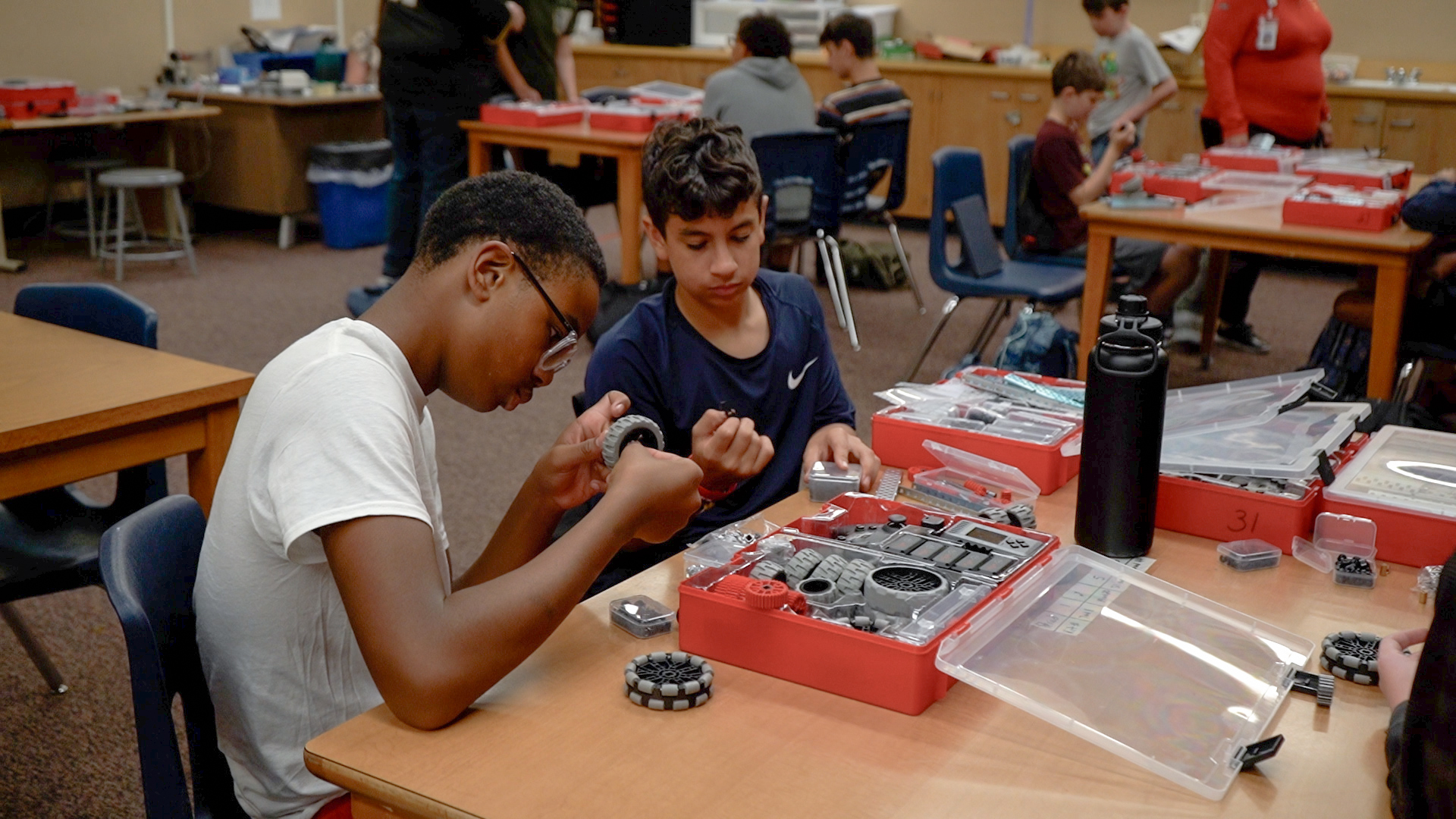 Getting Creative and Solving Problems with Robotics | Cooperating ...